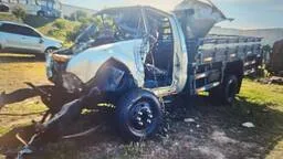 SUCATA FORD/F4000 G PARA RETIRADA DE PEÇAS